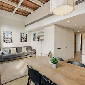 Ola Living Boqueria ברצלונה